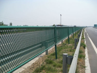 钢板网护栏-隔离护栏